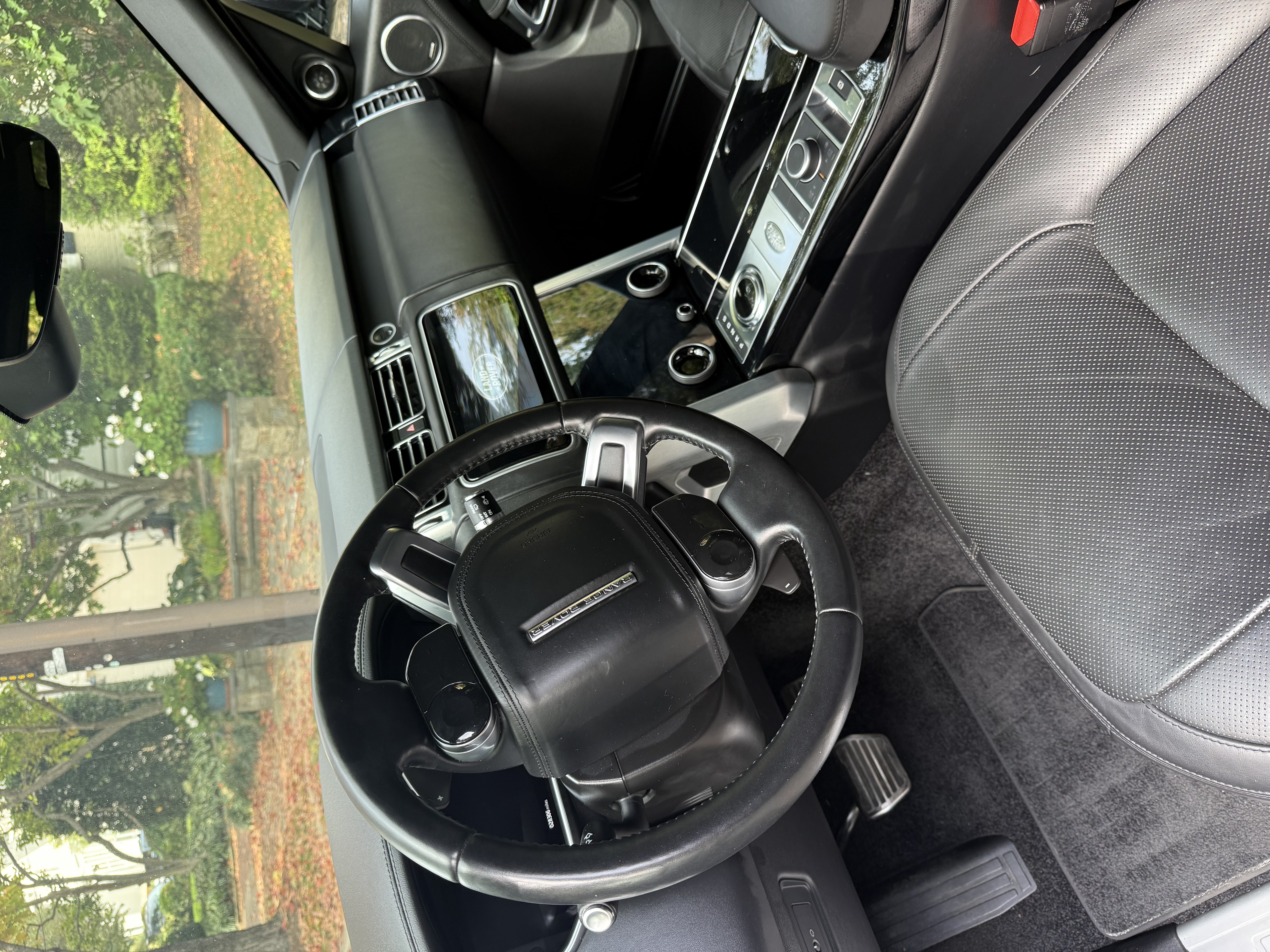 Used 2021 Land Rover Range Rover P525 Westminster Edition AWD/4WD image 8