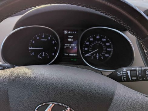 Used 2017 Hyundai Santa Fe Sport image 6