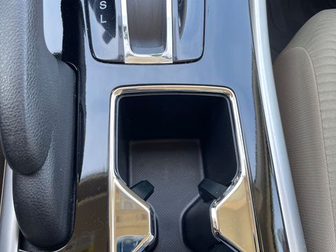 Used 2016 Honda Accord LX image 26