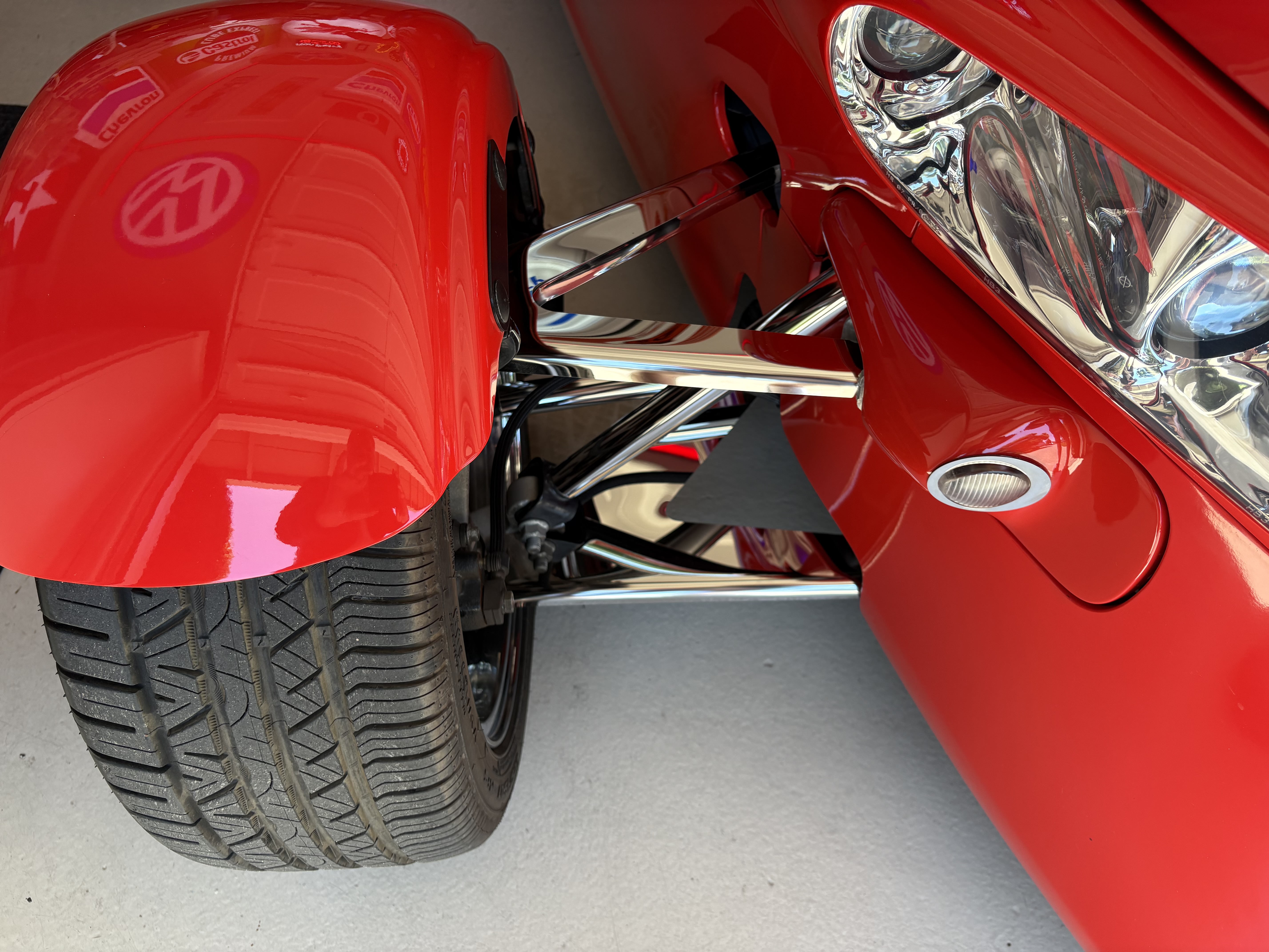 Used 1999 Plymouth Prowler RWD image 32