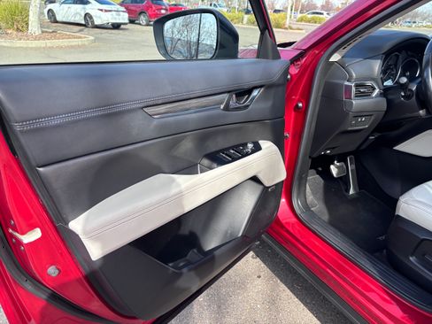 Used 2017 MAZDA CX-5 Grand Touring image 16