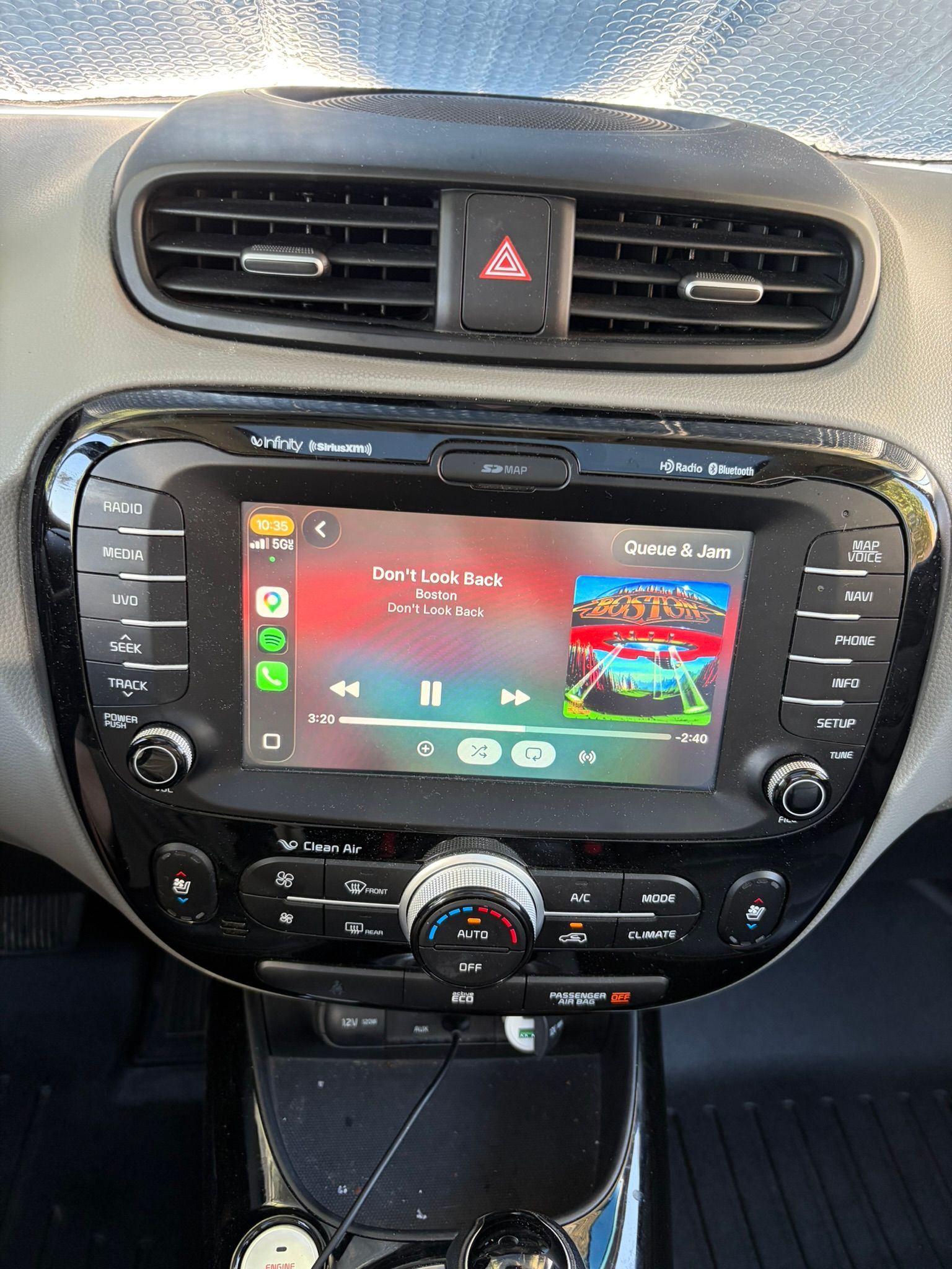 Used 2016 Kia Soul + w/ Primo Package FWD image 13
