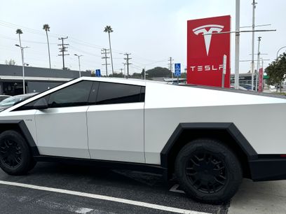 Used 2024 Tesla Cybertruck AWD Crew Cab
