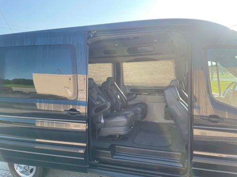 Used 2020 Ford Transit 250 Medium Roof AWD w/ Exterior Upgrade Package image 14