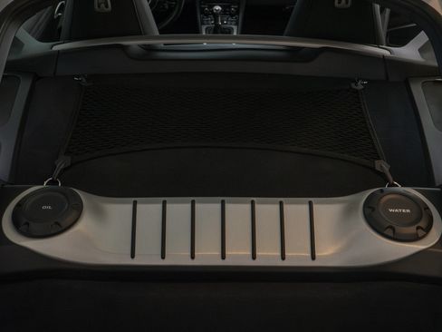 Used 2019 Porsche 718 Cayman image 23