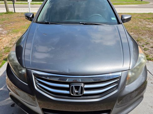 Used 2012 Honda Accord LX image 2