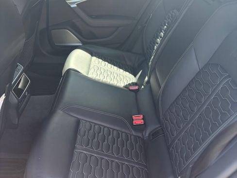 Used 2021 Audi RS 7 Sportback w/ Carbon Optic Package AWD/4WD image 8
