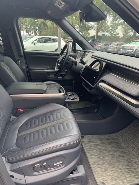 Used 2022 Rivian R1T Launch Edition AWD/4WD image 10