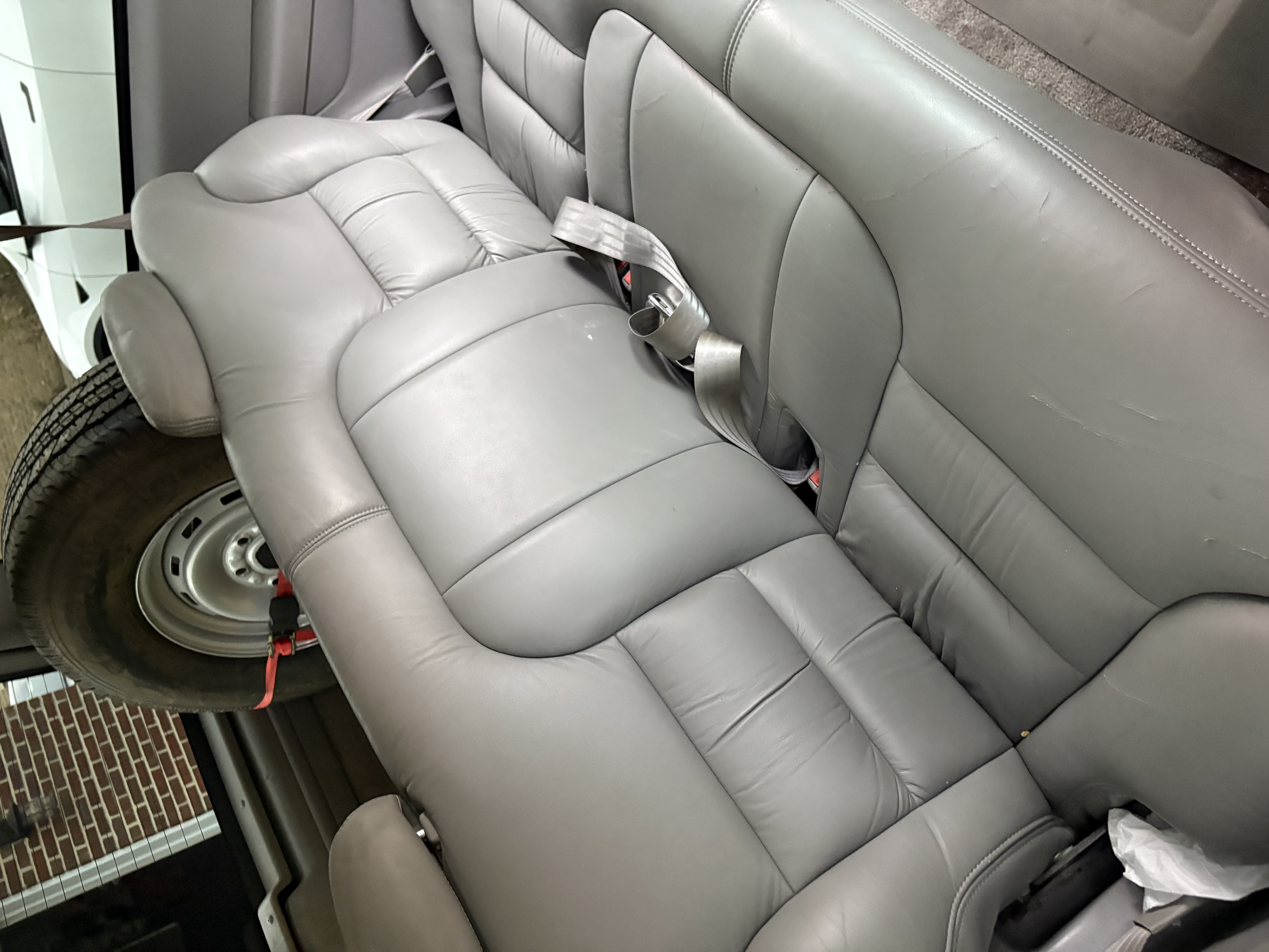 Used 1995 Chevrolet Tahoe 4WD 2-Door image 21