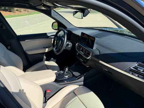 Used 2023 BMW X3 xDrive30i w/ Premium Package image 16