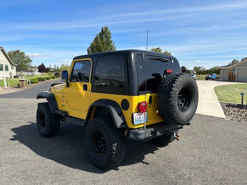 Used 2000 Jeep Wrangler Sport image 6