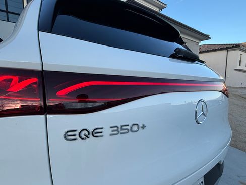 Used 2025 Mercedes-Benz EQE 350+ SUV image 12