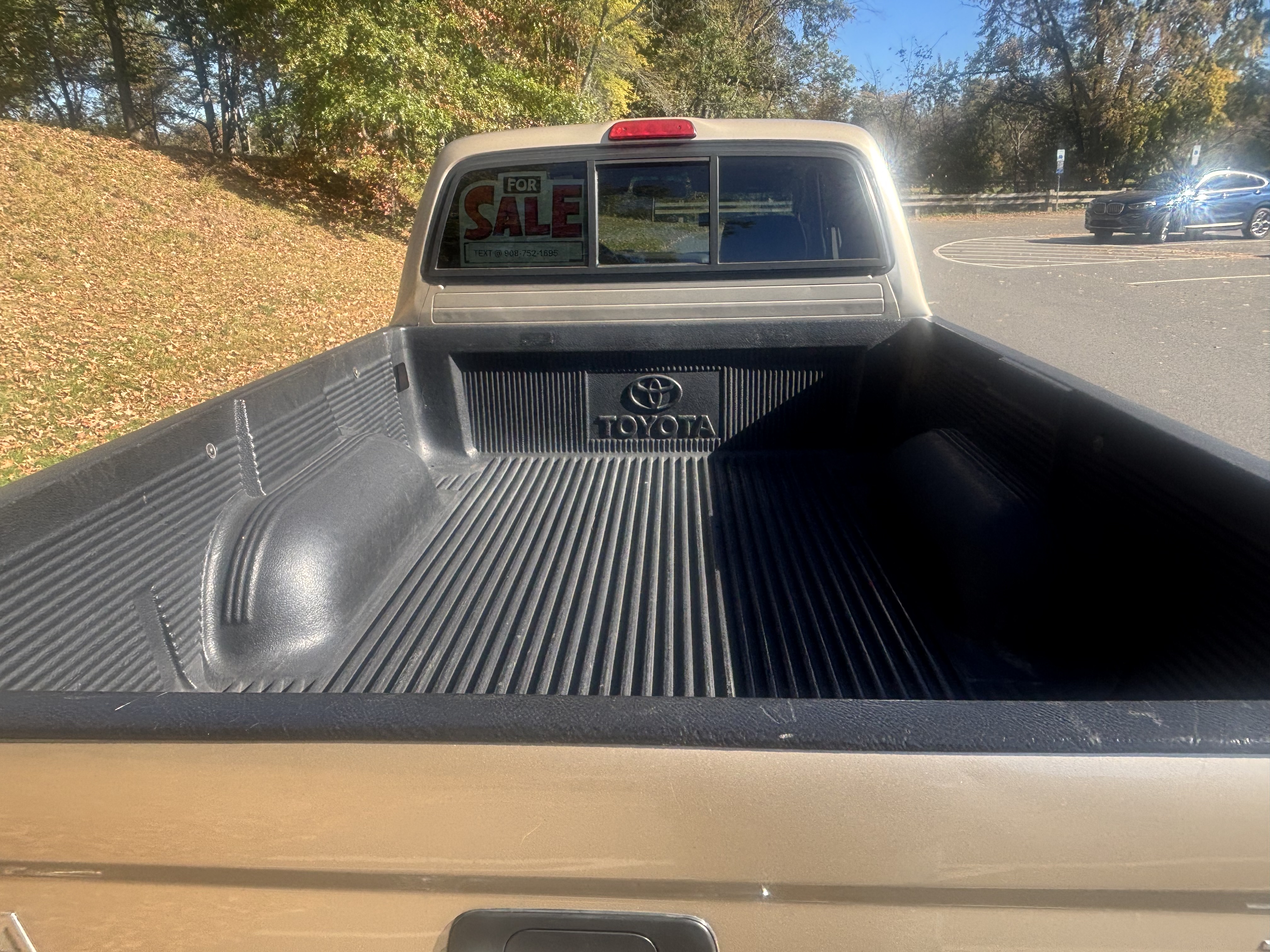 Used 2001 Toyota Tacoma 4x4 Xtracab V6 image 17