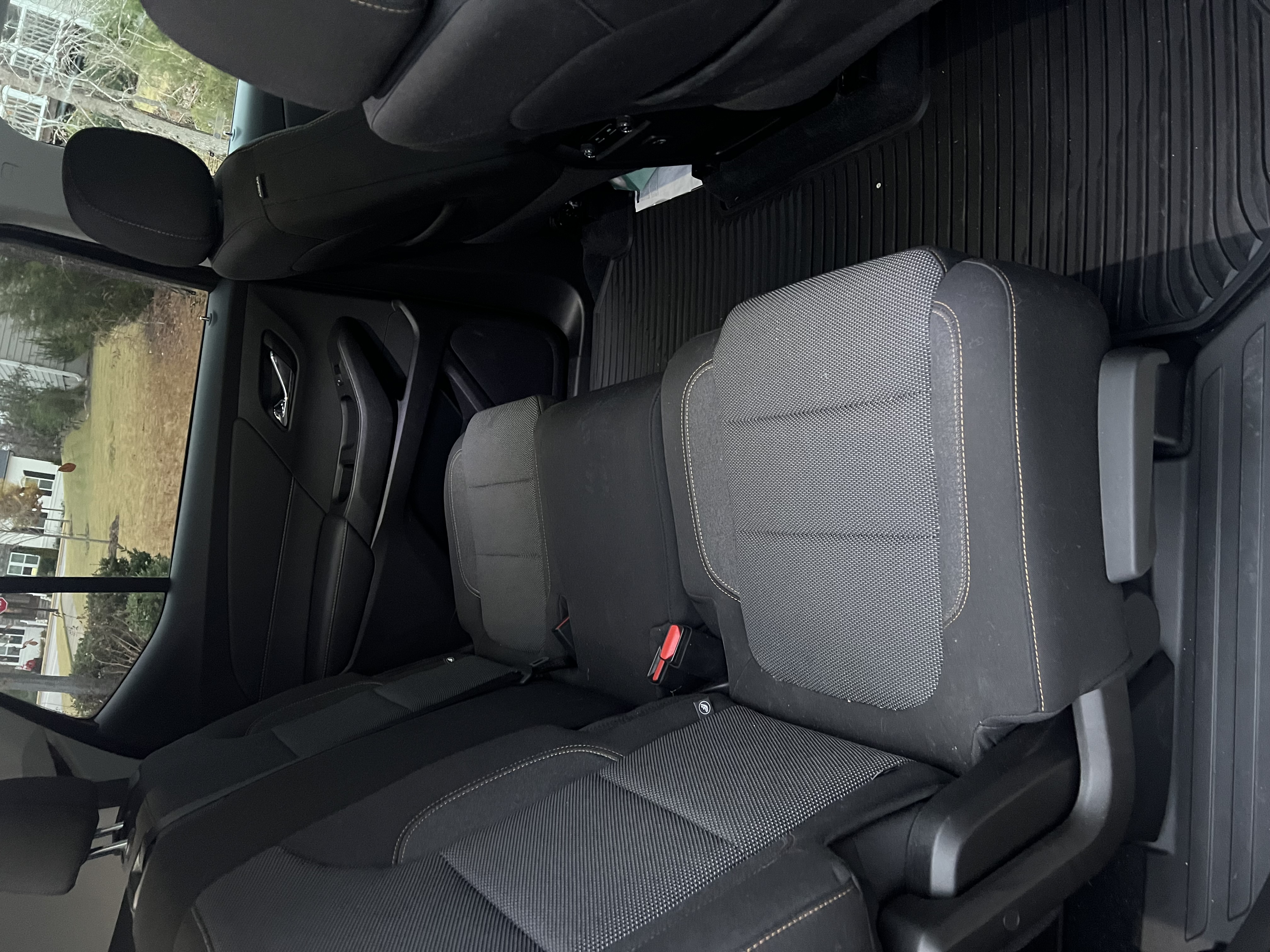 Used 2021 Chevrolet Traverse LS AWD/4WD image 9