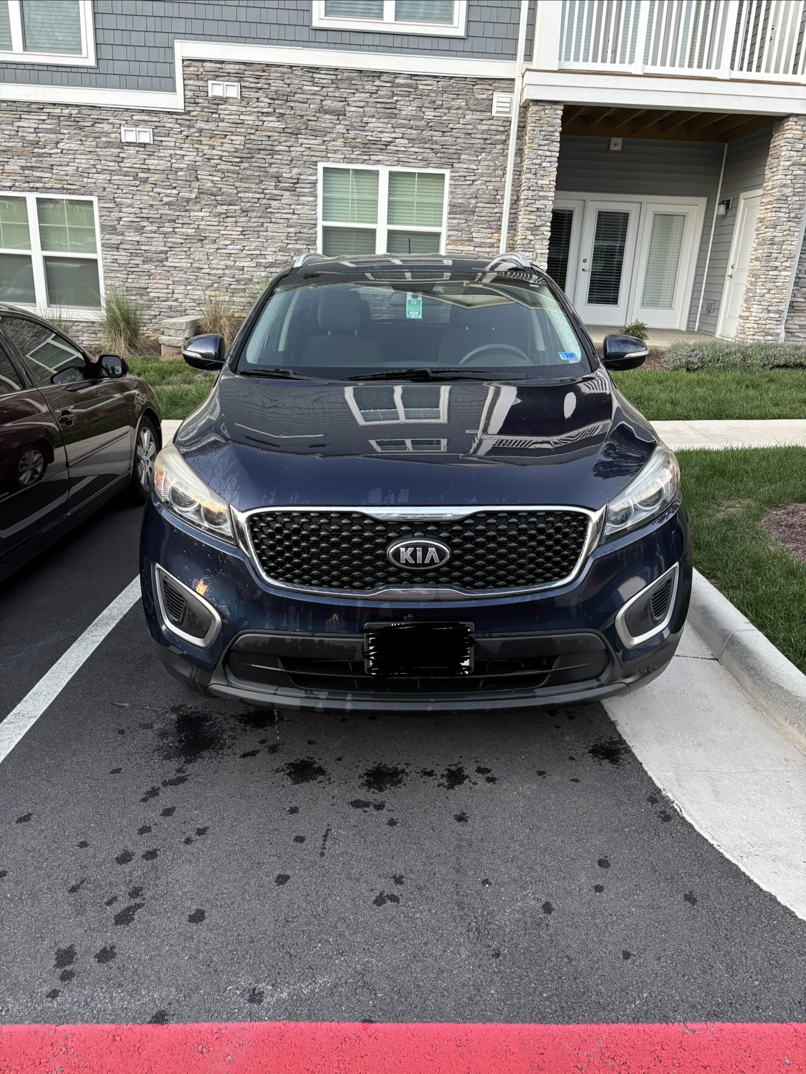 Used 2016 Kia Sorento AWD image 1