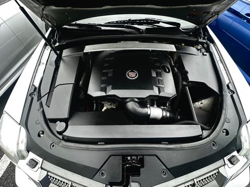 Used 2011 Cadillac CTS Premium image 6