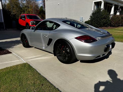 Used 2009 Porsche Cayman S image 8