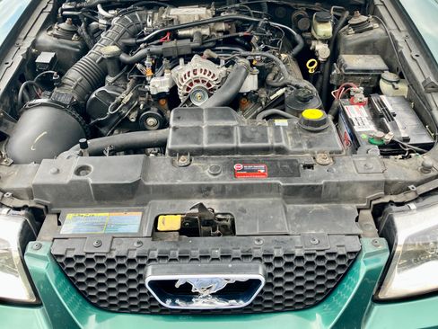 Used 2001 Ford Mustang GT RWD image 23