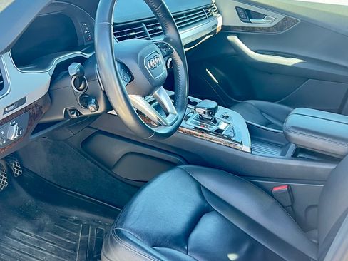 Used 2019 Audi Q7 2.0T Premium Plus w/ Premium Plus Package AWD/4WD image 13