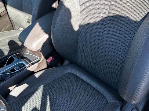 Used 2019 Hyundai Santa Fe SE image 21