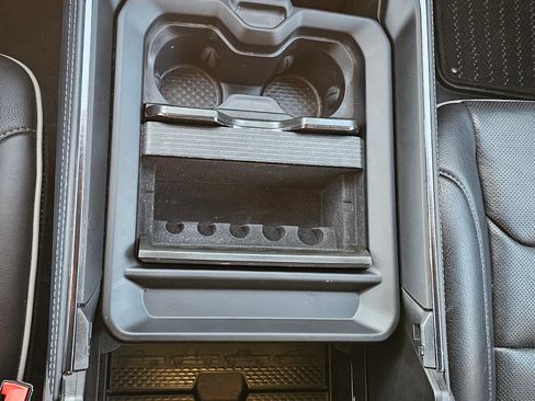 Used 2022 RAM 1500 Limited w/ Night Edition image 11