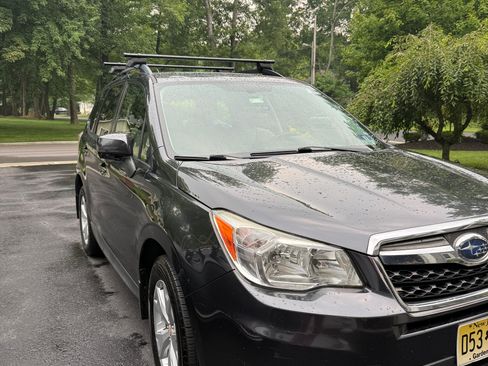 Used 2015 Subaru Forester 2.5i Premium w/ All-Weather Package AWD/4WD image 21