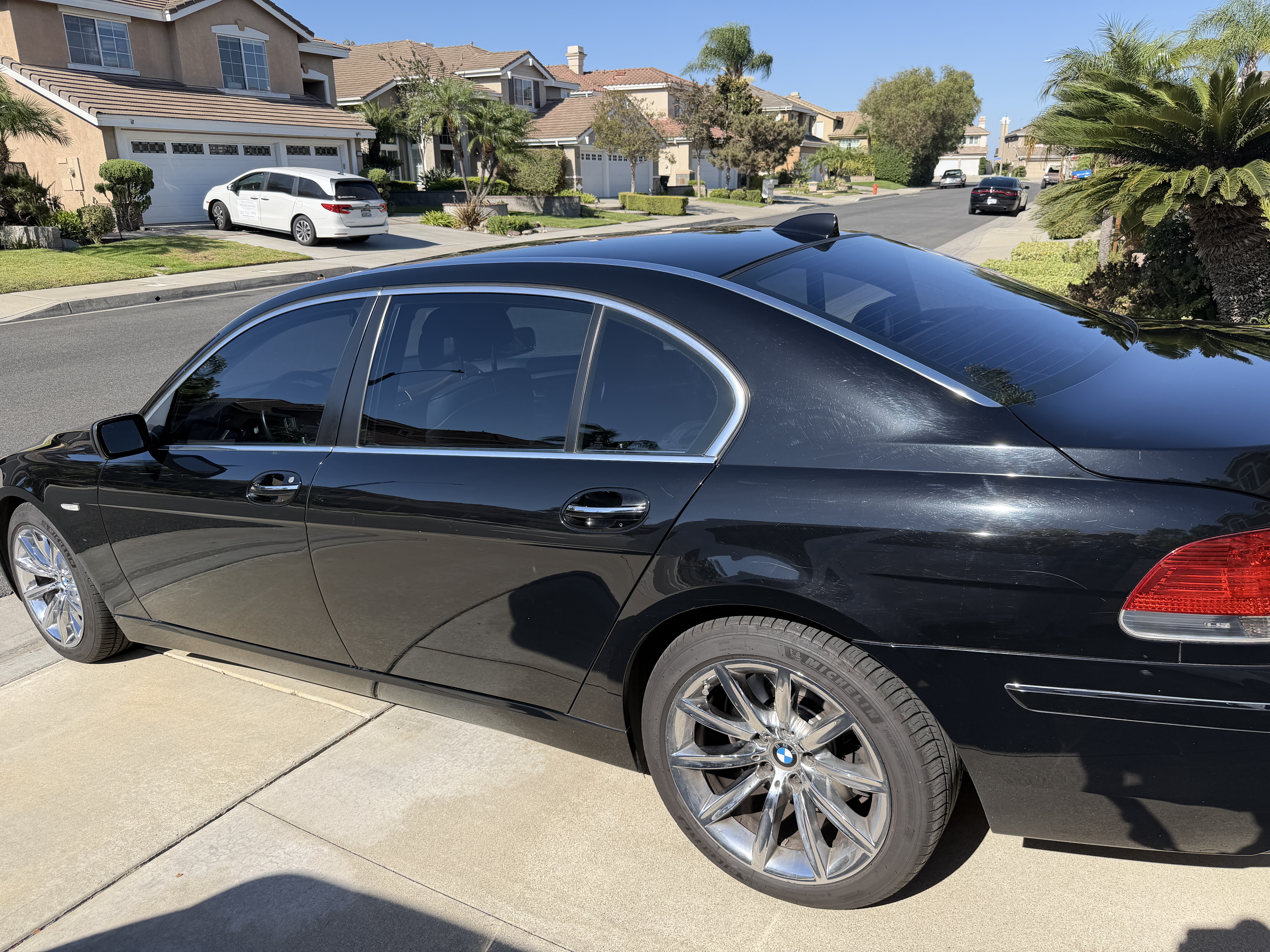 Used 2007 BMW 750Li RWD image 8