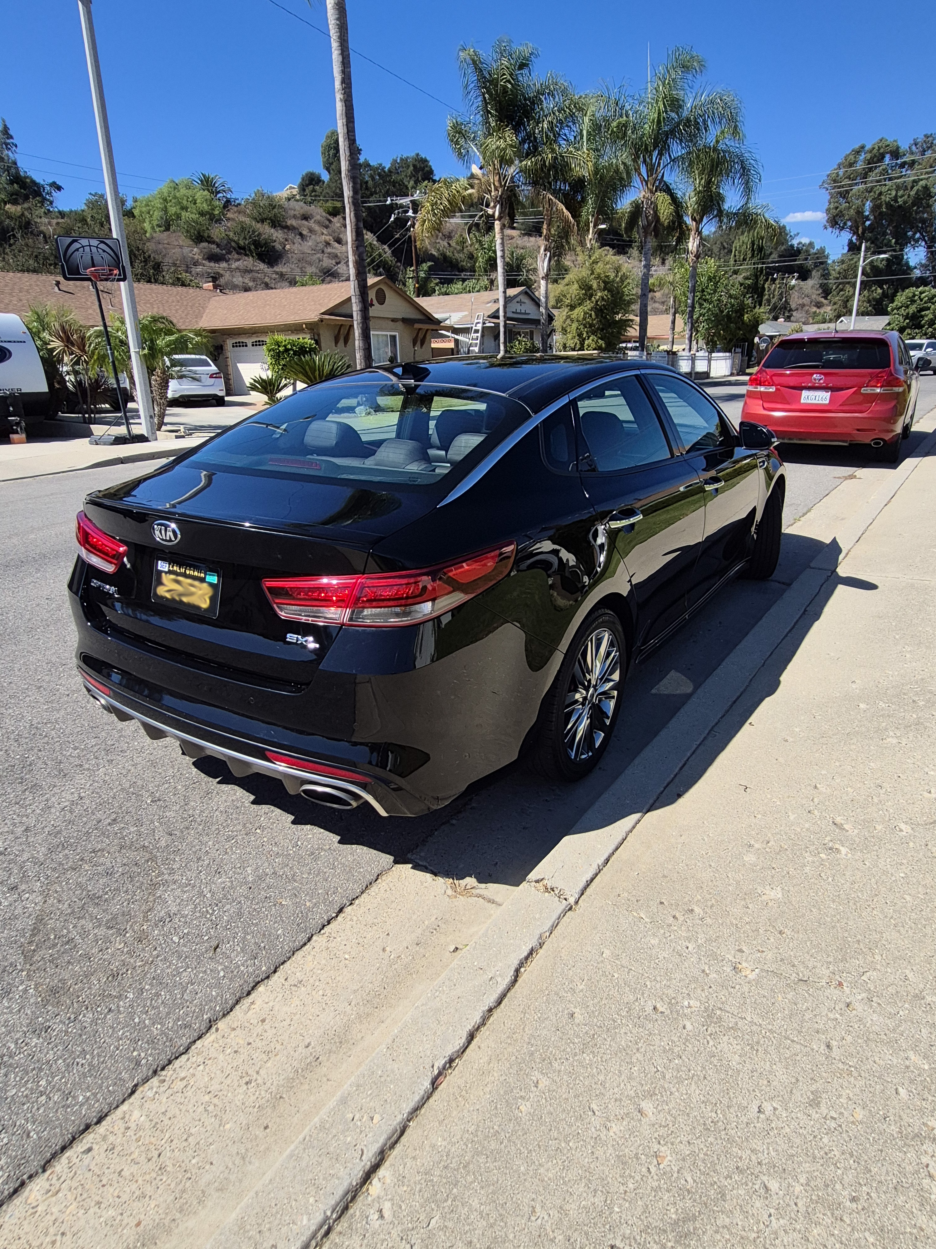 Used 2018 Kia Optima SX w/ Technology Package FWD image 6