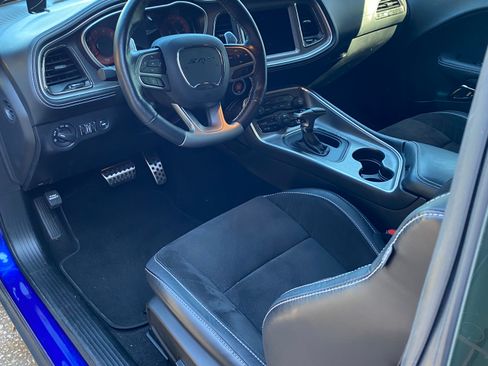 Used 2022 Dodge Challenger SRT Hellcat Redeye image 24