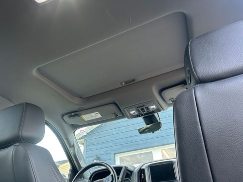 Used 2020 GMC Sierra 1500 Denali w/ Technology Package AWD/4WD image 10