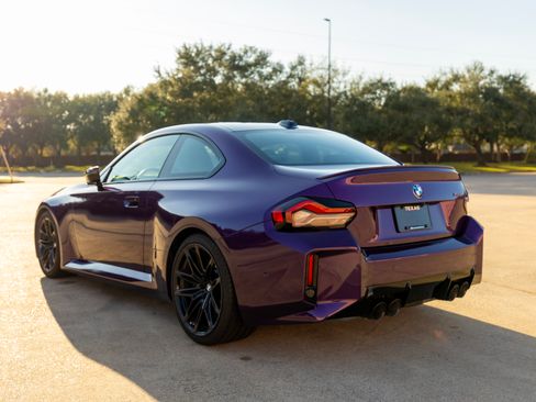 Used 2025 BMW M2 w/ Lighting Package image 8