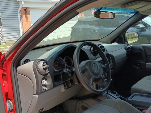 Used 2001 Pontiac Aztek 2WD w/ Opt Pkg 2 image 1