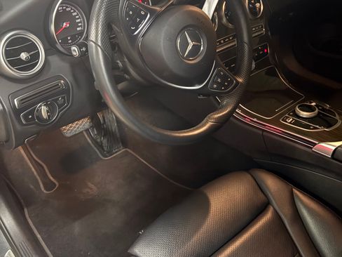 Used 2018 Mercedes-Benz C 300 4MATIC Sedan image 2