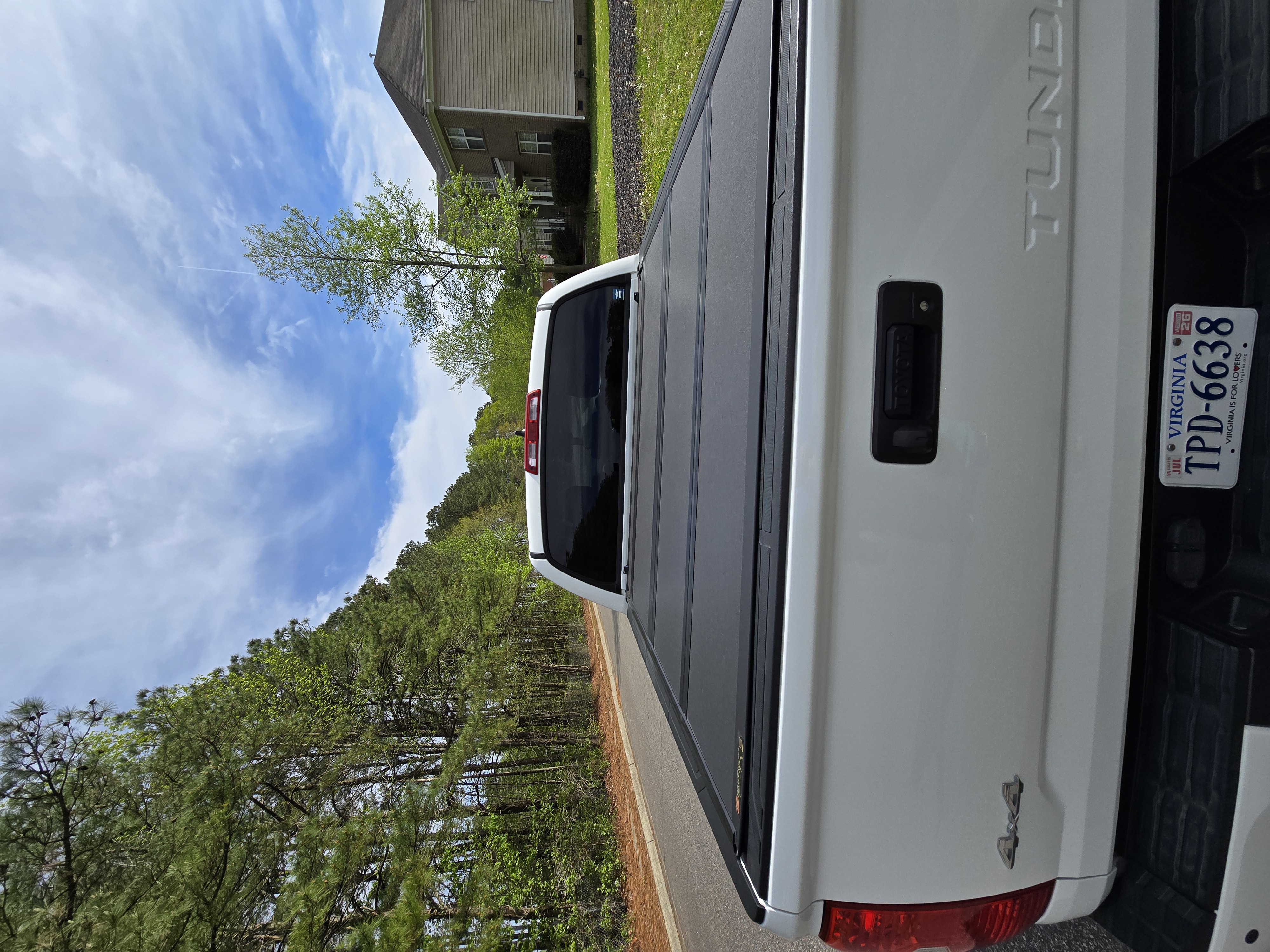 Used 2020 Toyota Tundra Platinum AWD/4WD image 9