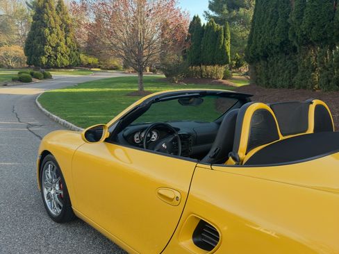 Used 2001 Porsche Boxster S image 2