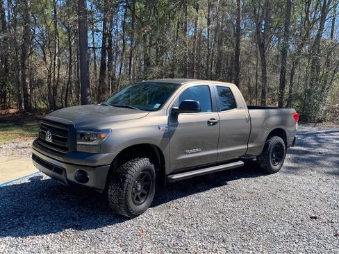 Used 2010 Toyota Tundra 4x4 Double Cab image 1