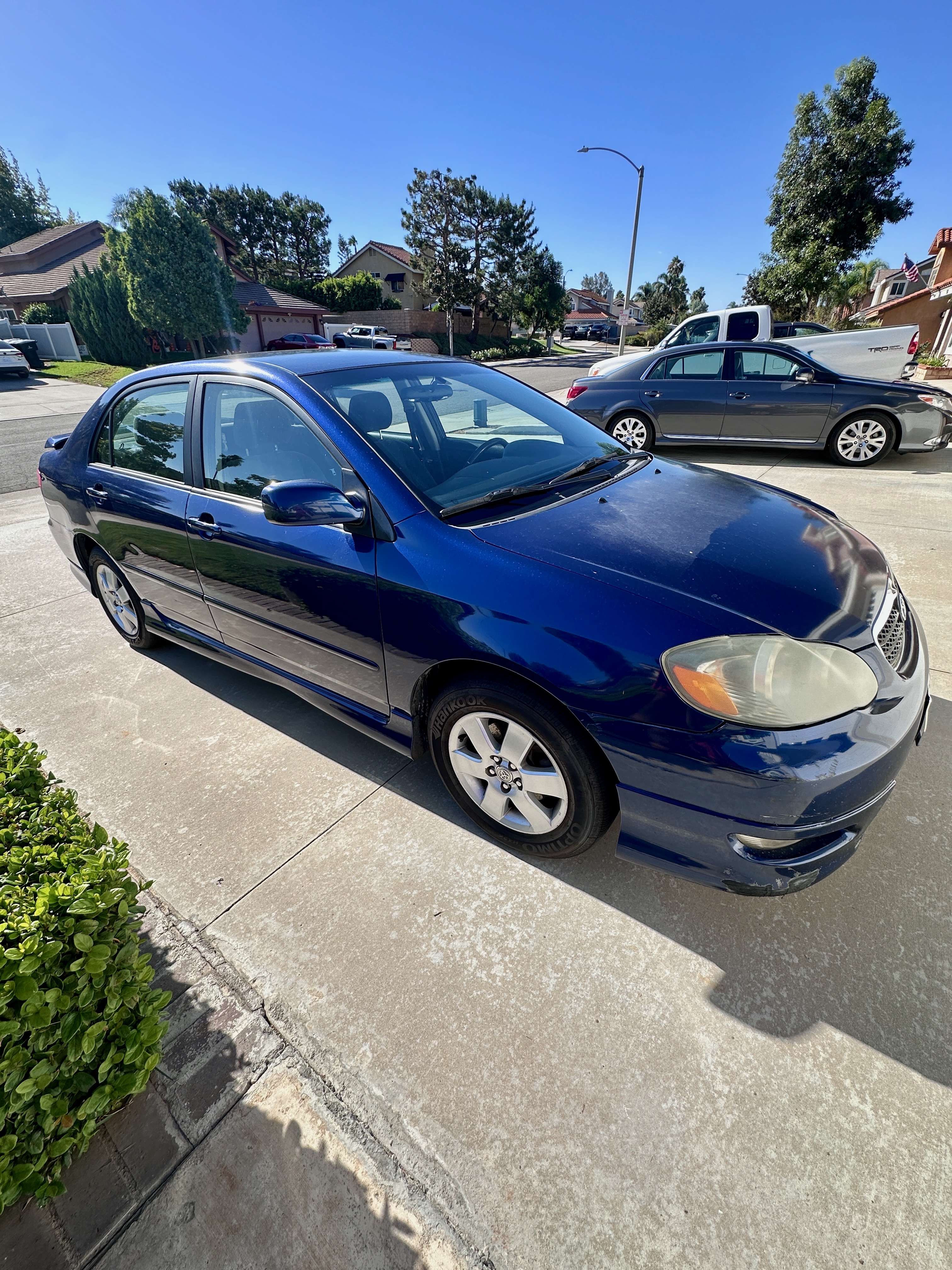 Used 2007 Toyota Corolla S w/ Extra Value Pkg 1 FWD image 2