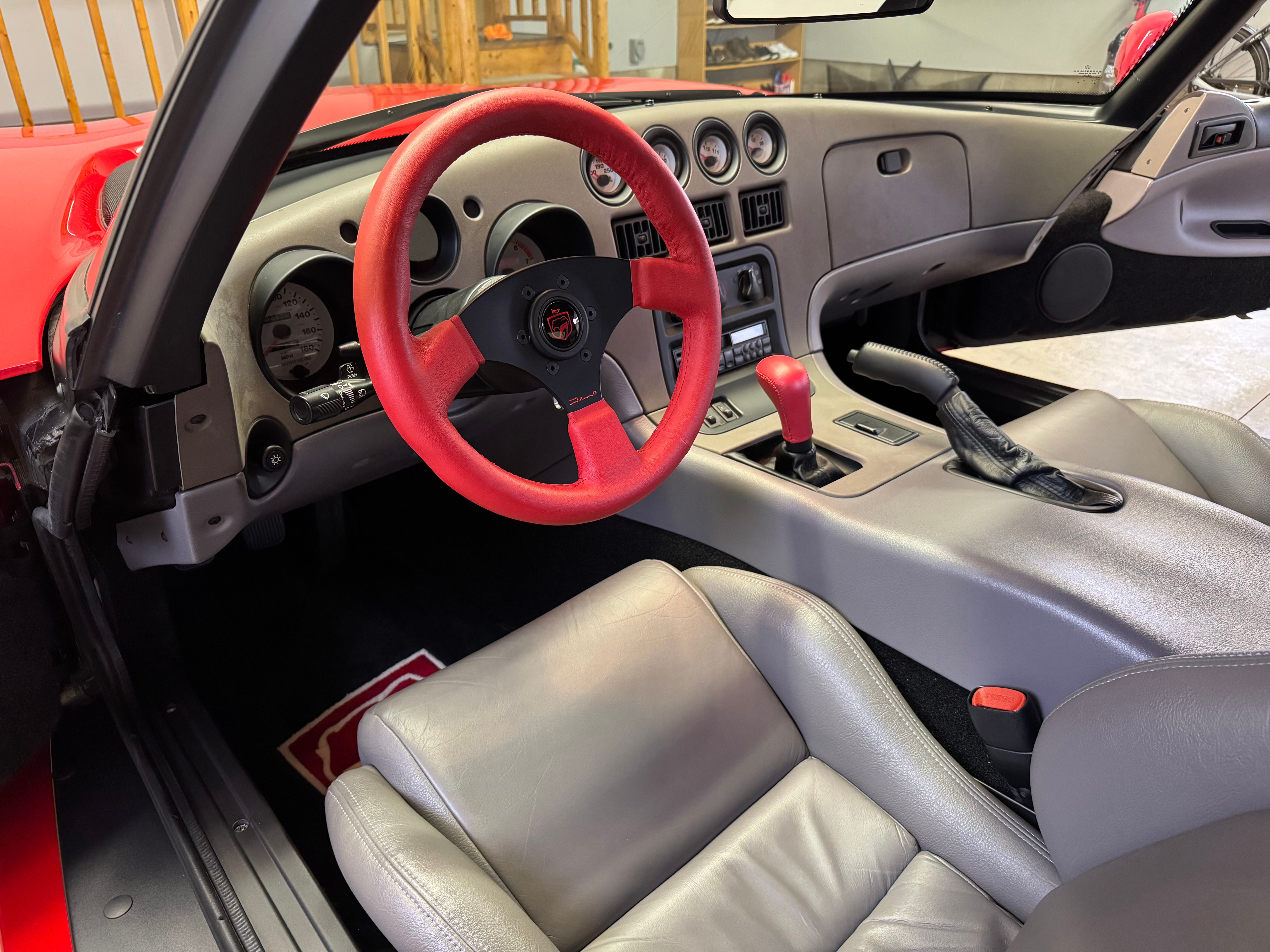 Used 1994 Dodge Viper RT/10 RWD image 20