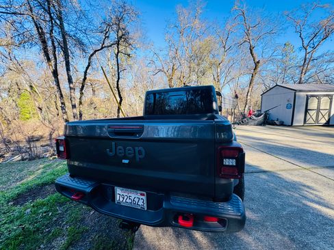 Used 2021 Jeep Gladiator Rubicon image 5