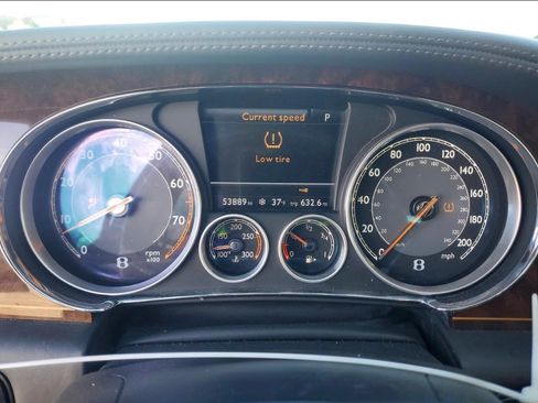 Used 2015 Bentley Flying Spur W12 image 8