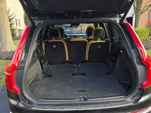 Used 2017 Volvo XC90 T6 Inscription w/ Vision Package image 10