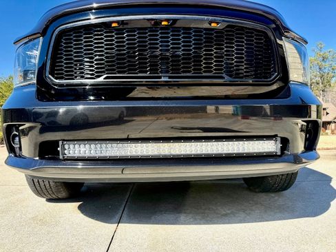 Used 2017 RAM 1500 Express w/ Black Ram 1500 Express Group image 11