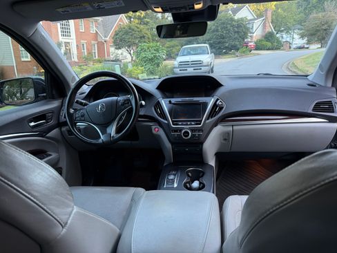 Used 2016 Acura MDX SH-AWD Sport Utility 4D image 6