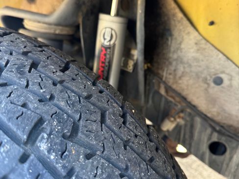 Used 2004 Jeep Wrangler 4WD w/ 30" Tire & Wheel Group image 16