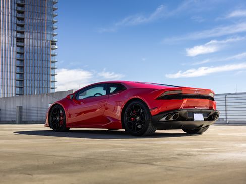 Used 2015 Lamborghini Huracan LP 610-4 image 8