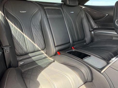 Used 2016 Mercedes-Benz S 63 AMG 4MATIC Coupe image 28