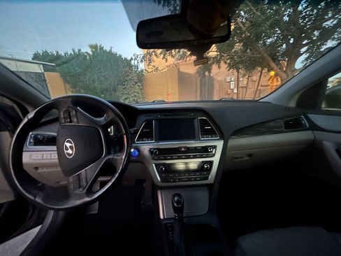 Used 2015 Hyundai Sonata Limited w/ Option Group 06 image 4