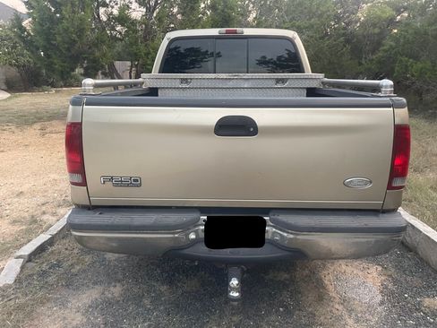 Used 2000 Ford F250 2WD Crew Cab Super Duty image 10