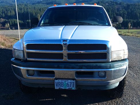 Used 1998 Dodge Ram 2500 Truck 4x4 Regular Cab image 5