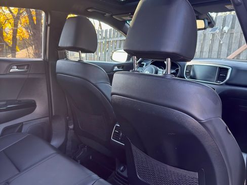Used 2020 Kia Sportage S w/ S Premium Package image 10